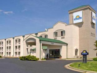 Days Inn By Wyndham Blue Springs Quarto foto